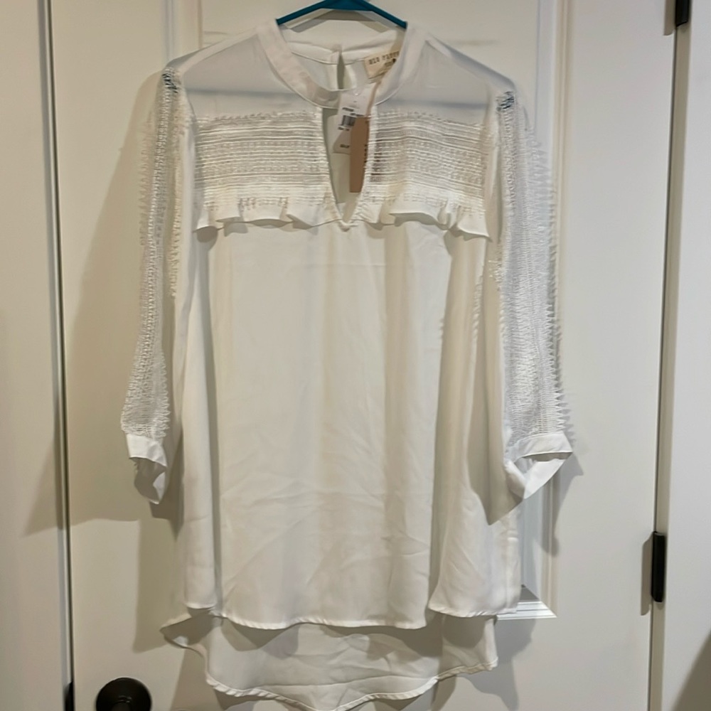 NWT blu pepper plus size white lacey blouse size 1X